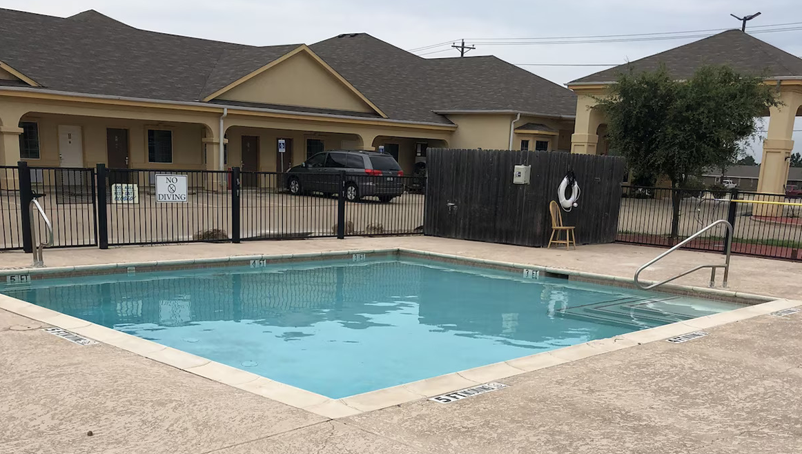 Whitesboro Inn & Suites Hotel Gallery Image